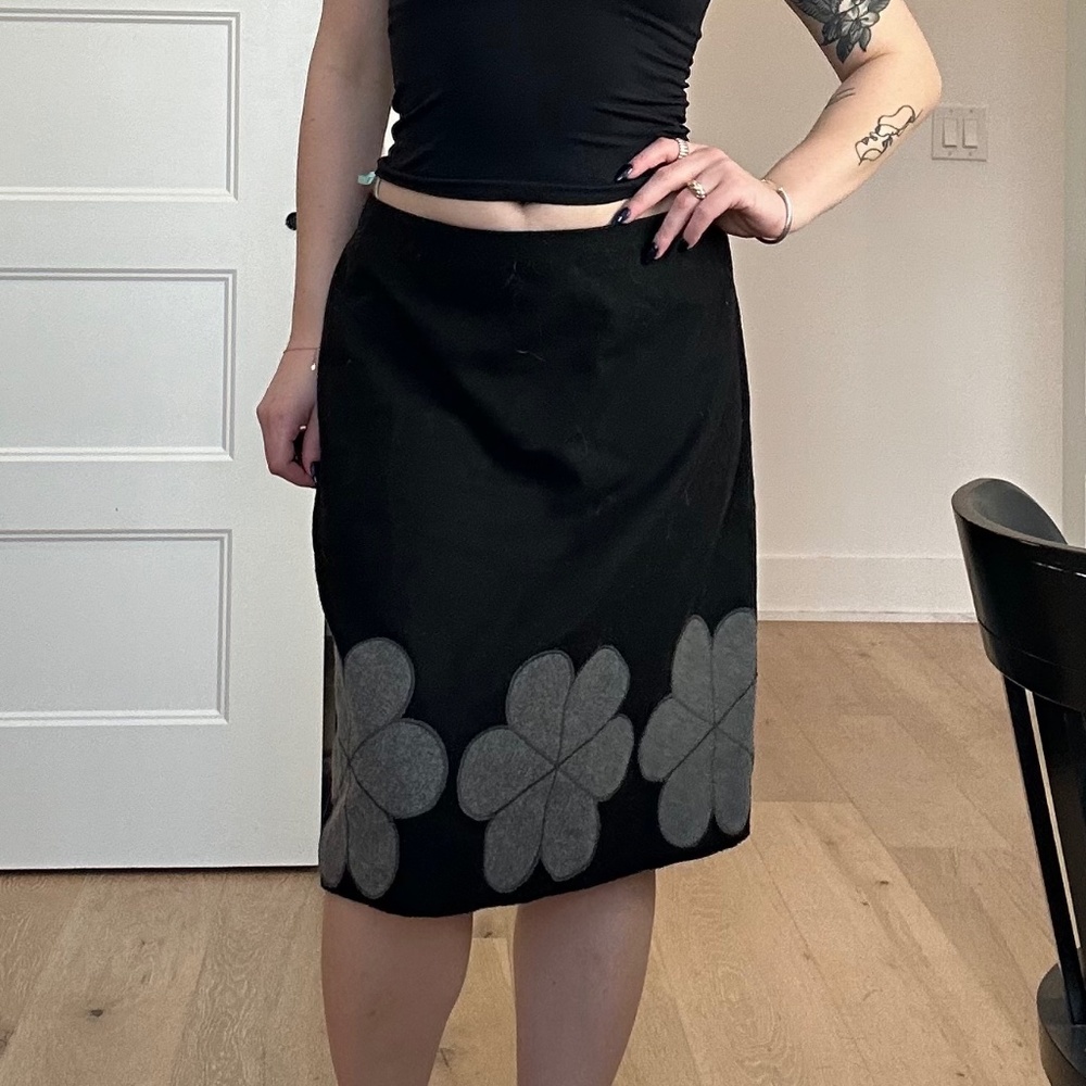 VINTAGE BODEN Black and Grey Floral Print Wool/Felt Knee Length A-Line Skirt